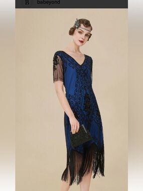 Babeyond Vintage-Inspired Navy Blue Beaded Fringe Dress include accessories